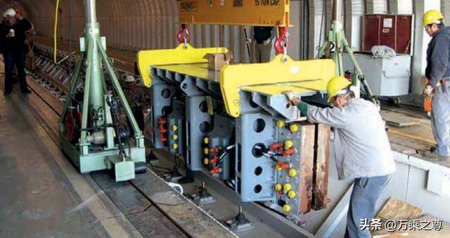 美军被骗最惨的一次福特级航母电磁弹射器研制丑闻